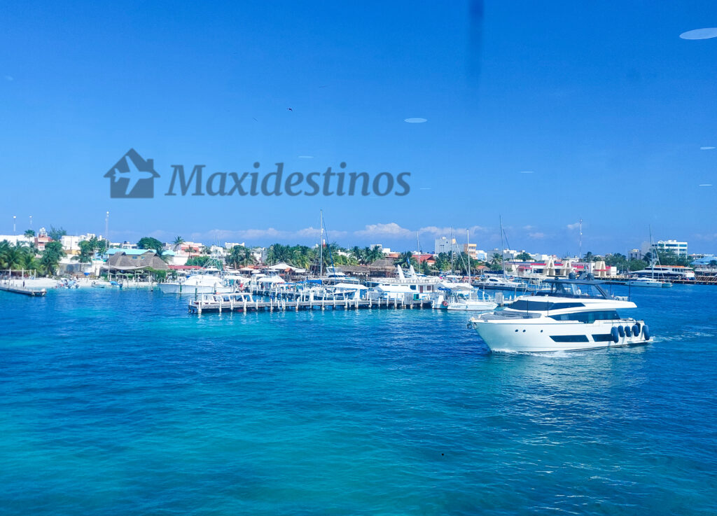 ferry-isla-mujeres